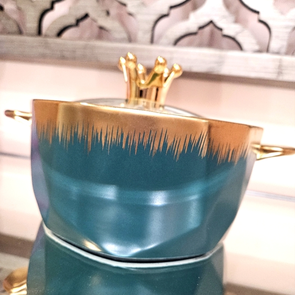 Elegant Green and Gold Crown Ceramic Mug- Bowl